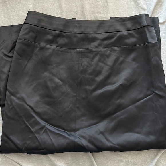 Banana republic Alix Satin Midi Skirt - Picture 8 of 9